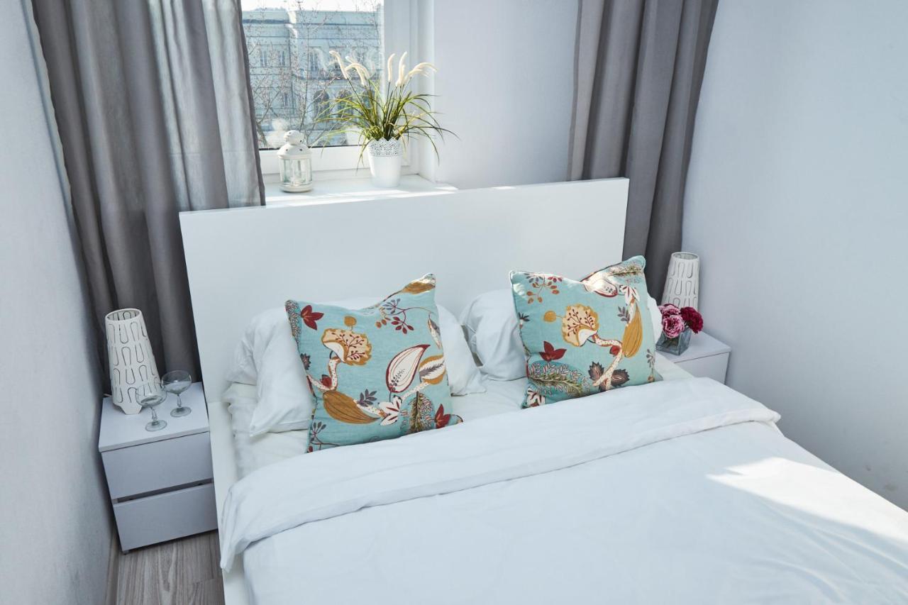 Noctis Apartment Senatorska Varsó Kültér fotó